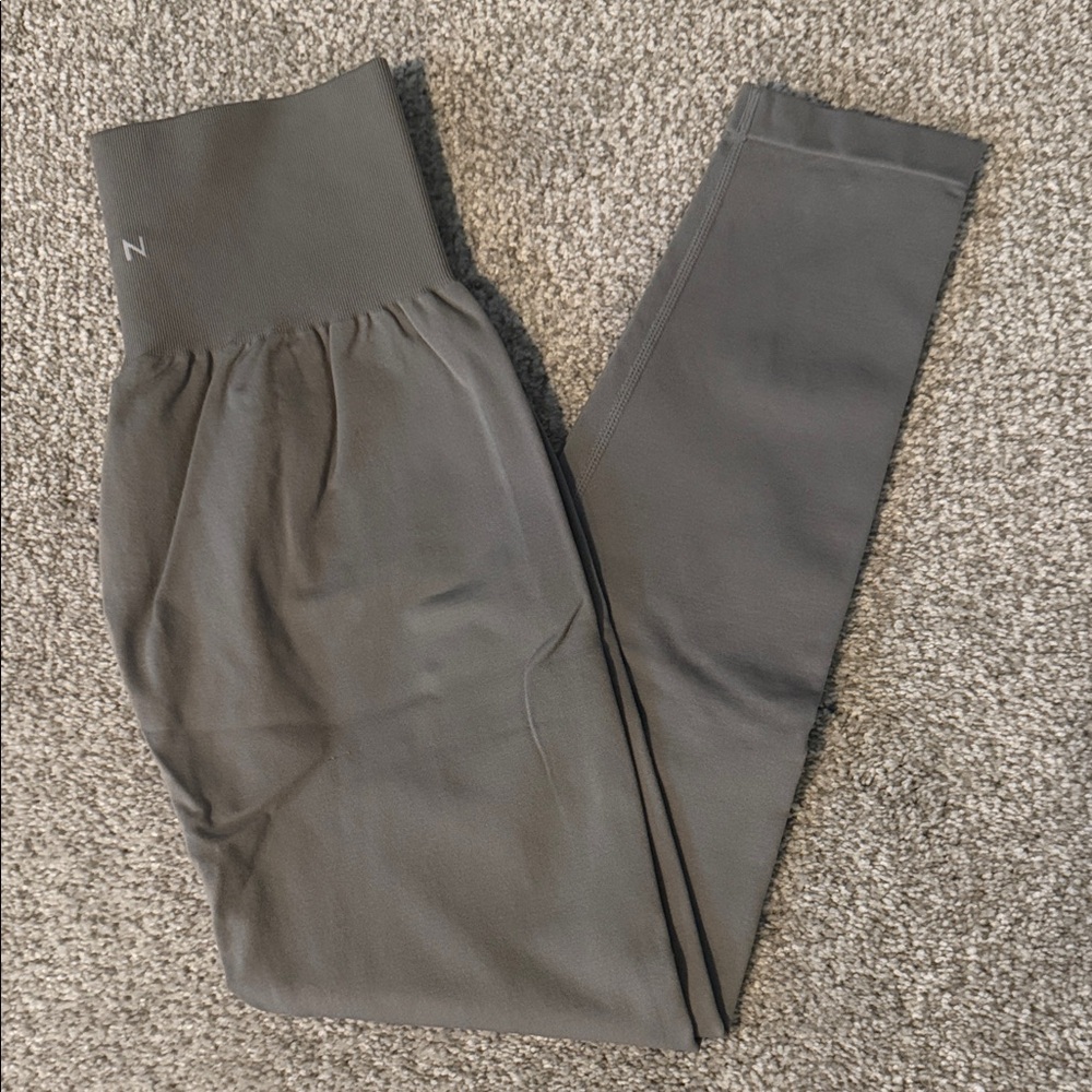 NVGTN Seamless Leggings